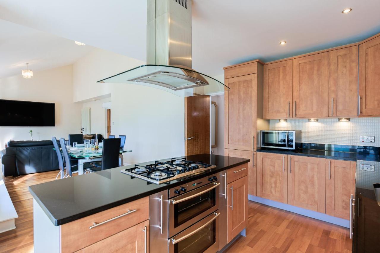Britannia Penthouse Apartment Edinburgh Luaran gambar