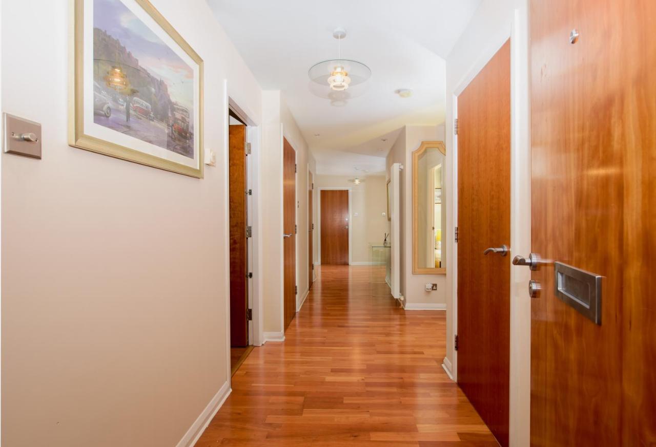 Britannia Penthouse Apartment Edinburgh Luaran gambar