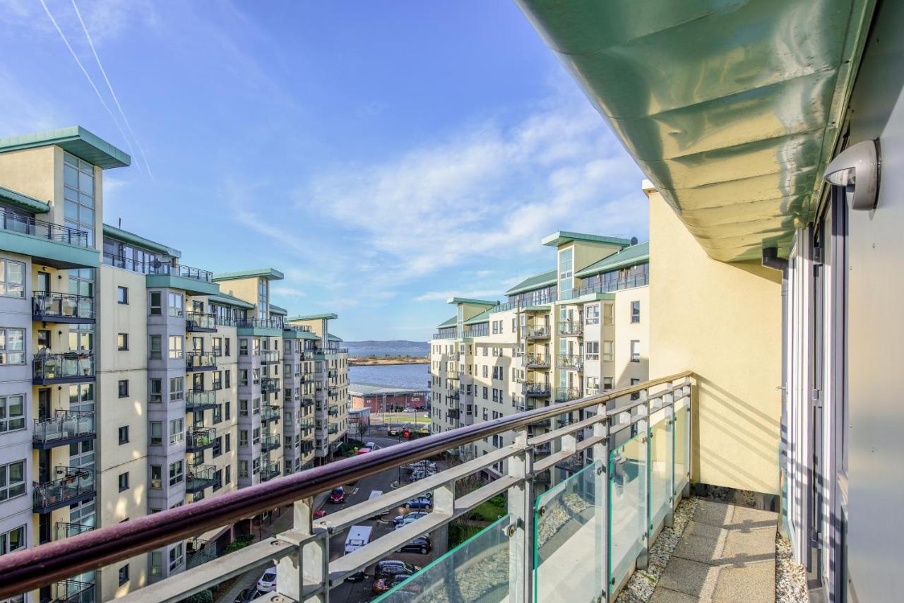 Britannia Penthouse Apartment Edinburgh Luaran gambar